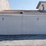 Casa Aconchegante E Arejada, A 50 Metros Da Praia
