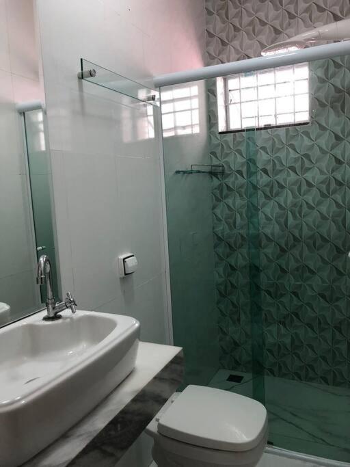 Casa Aconchegante E Arejada, A 50 Metros Da * Ubatuba
