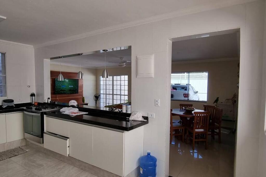 Casa de férias Casa Aconchegante E Arejada, A 50 Metros Da *