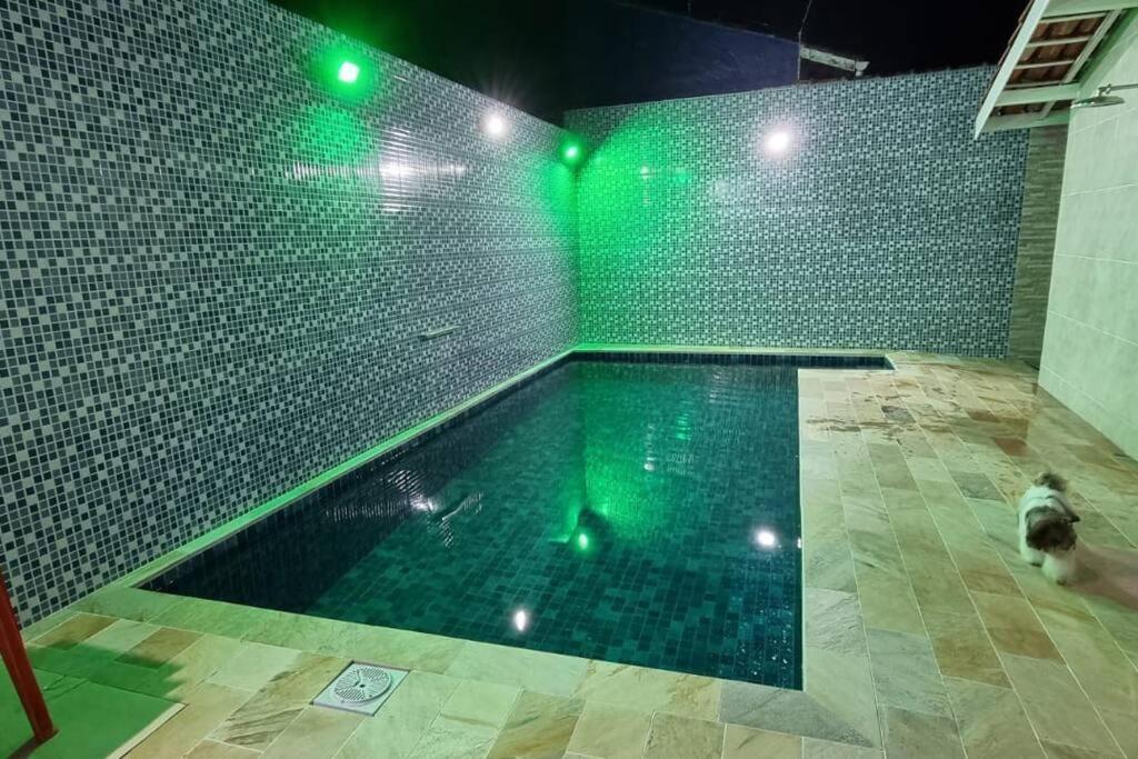 Casa de férias Casa Aconchegante E Arejada, A 50 Metros Da Ubatuba